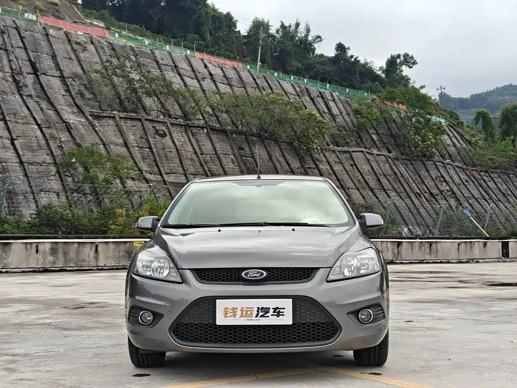 Ford Focus — миниатюра 3
