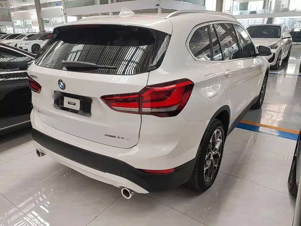 BMW X1 — миниатюра 7