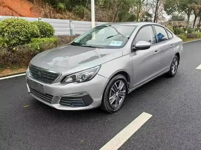 PEUGEOT 308 2018