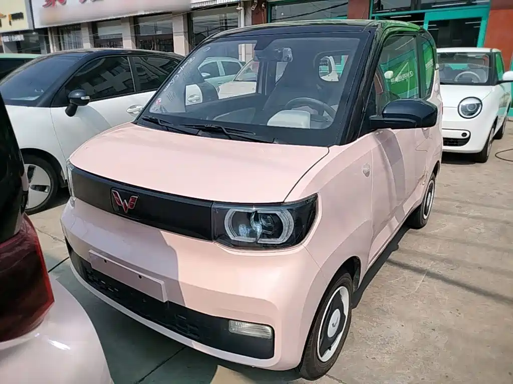 Wuling MINIEV — миниатюра 3