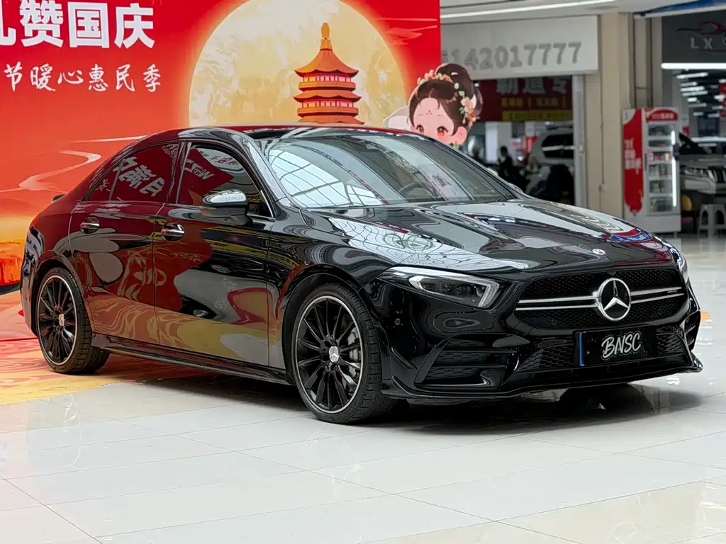 Mercedes-Benz A-Class AMG — миниатюра 2
