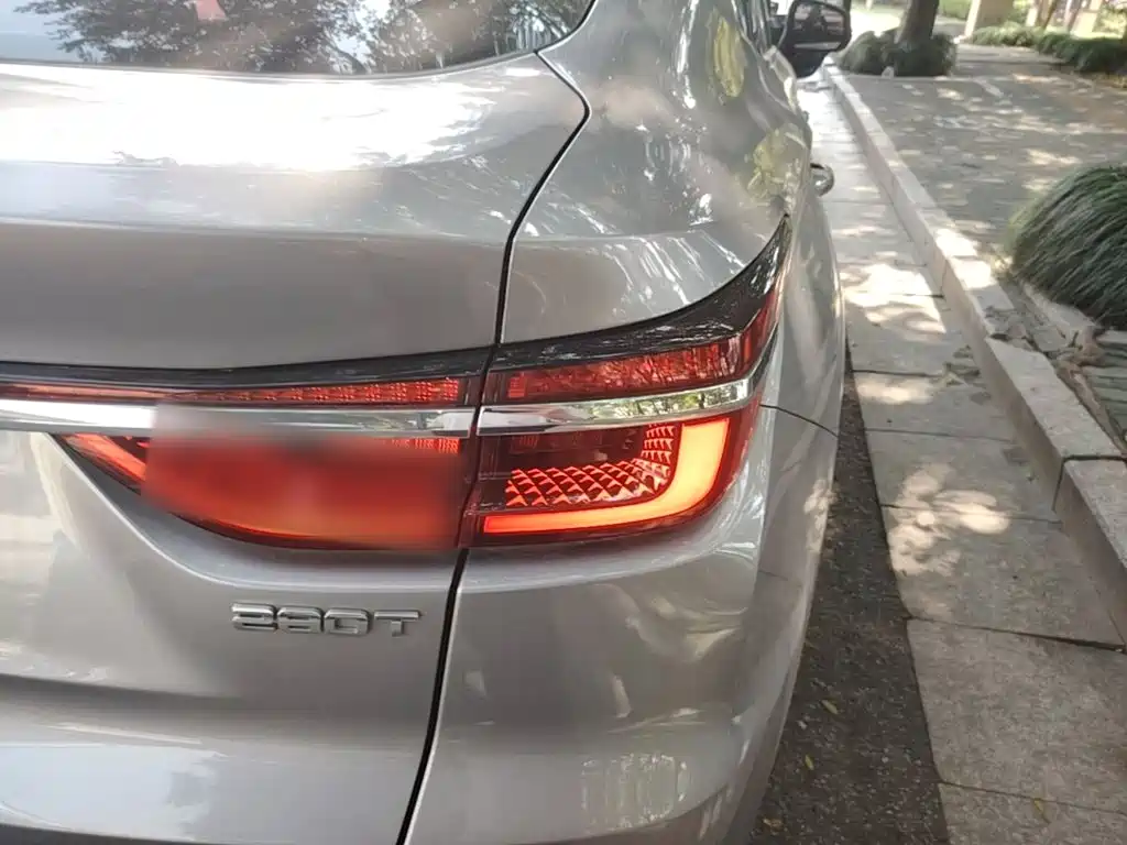 Changan CS85 COUPE — миниатюра 8