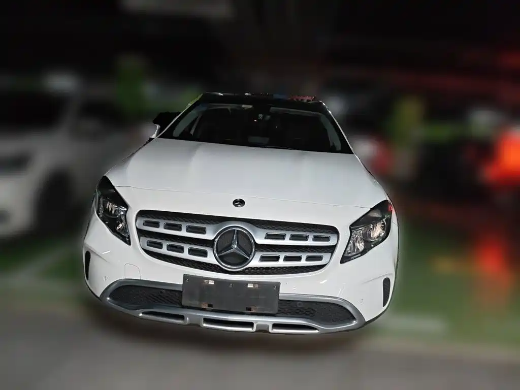 Mercedes-Benz GLA — миниатюра 2