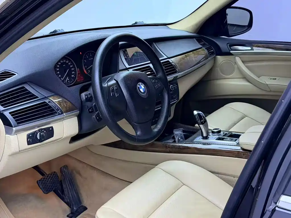 BMW X5 (Import) — миниатюра 4