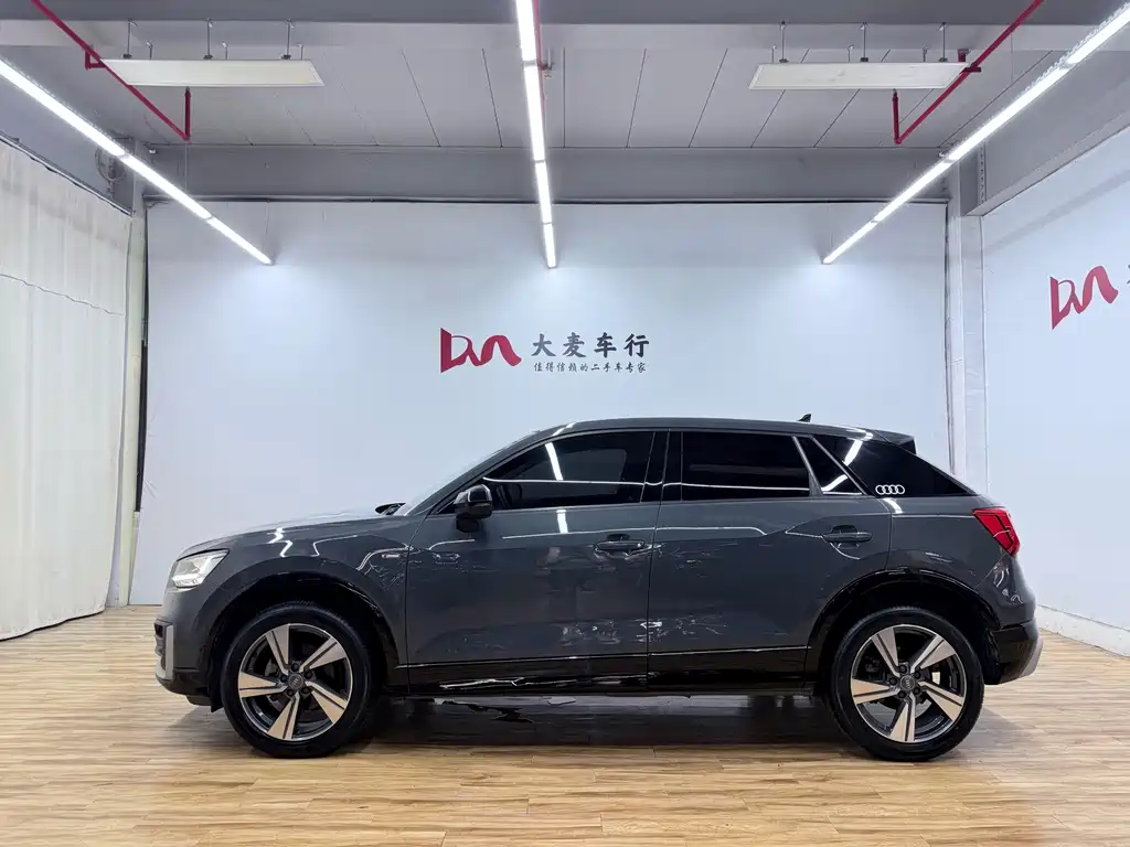 Audi Q2L — миниатюра 4
