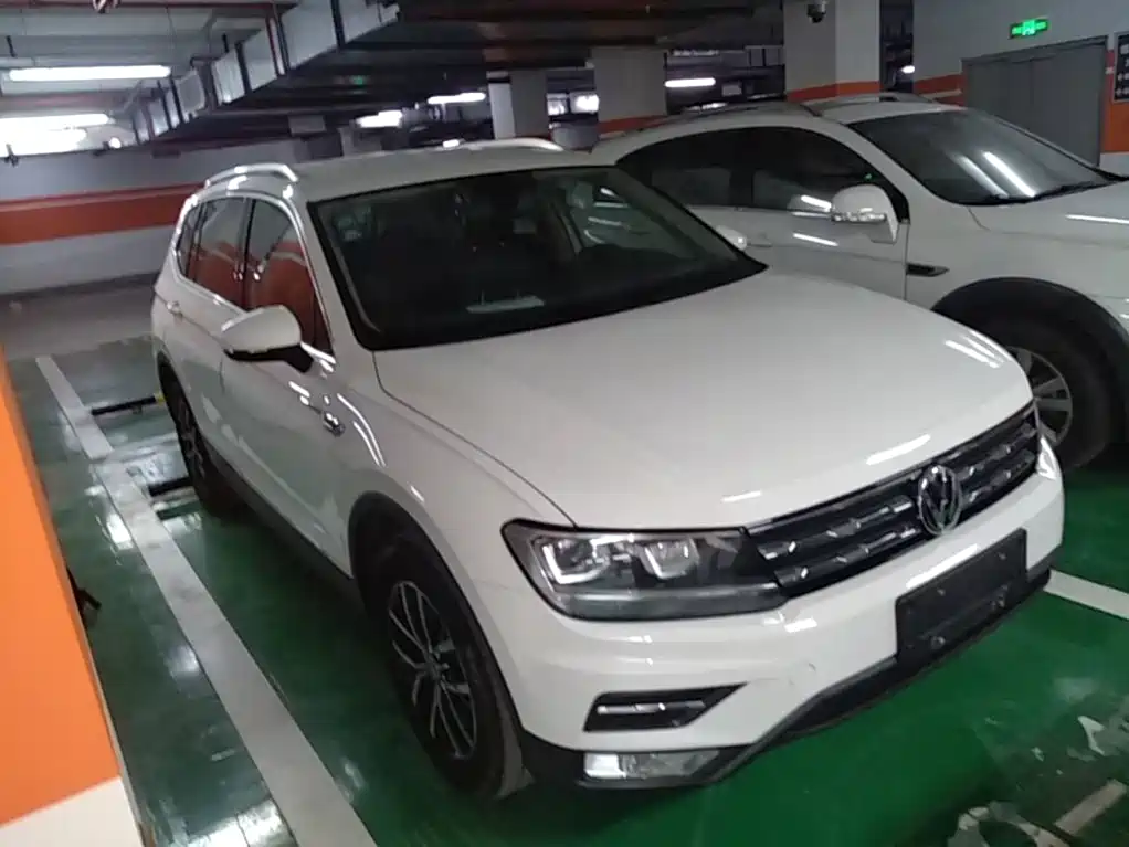Volkswagen Tiguan L — миниатюра 4