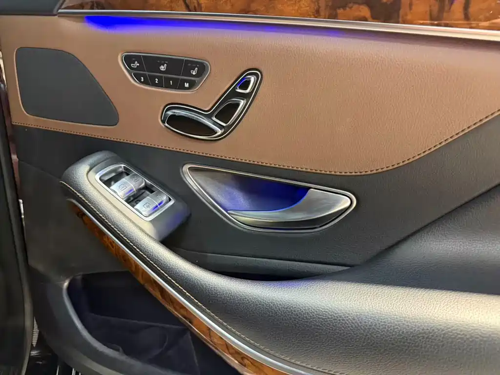 Mercedes-Benz S-Class — миниатюра 15