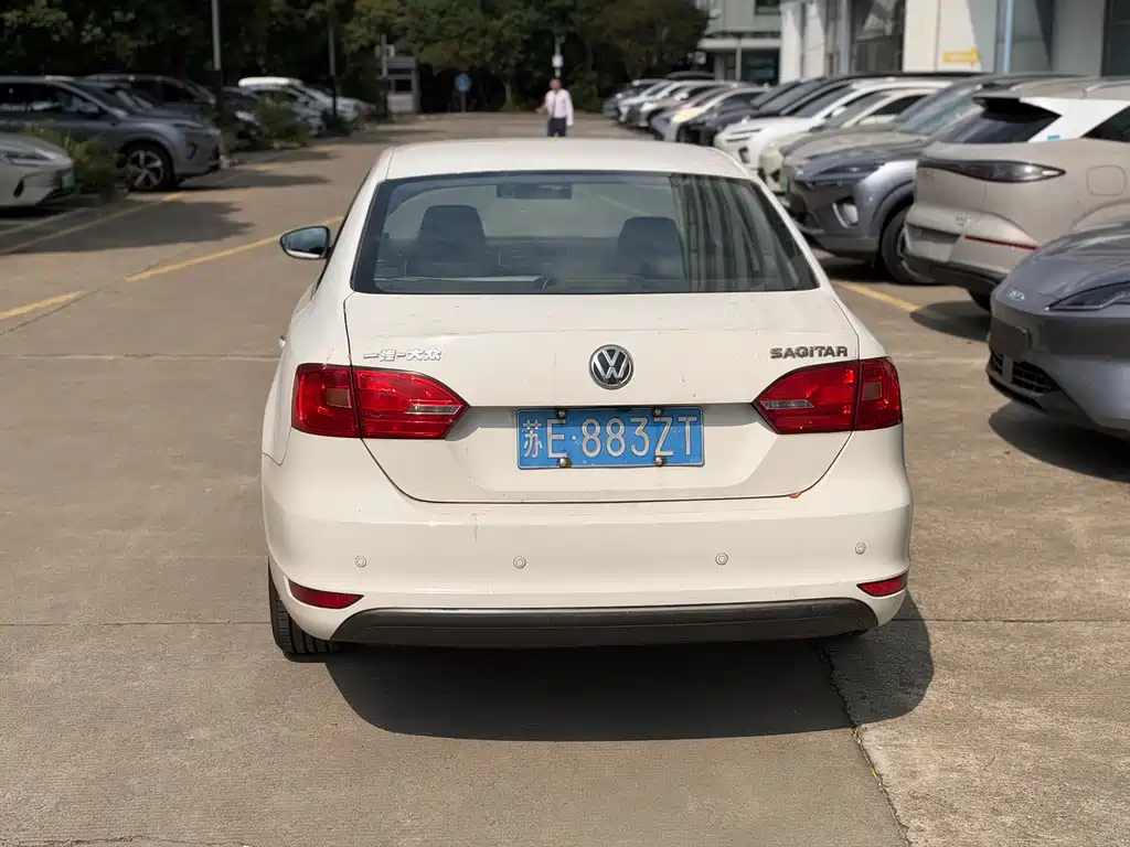 Volkswagen Sagitar — миниатюра 5