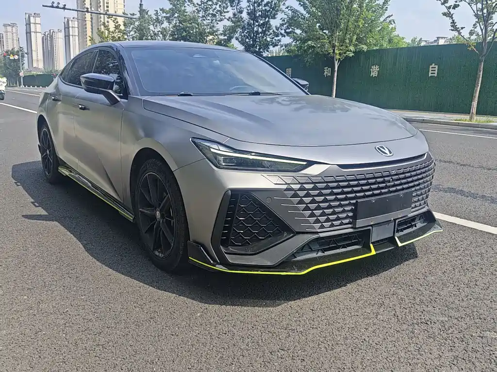 Changan UNI-V — миниатюра 3