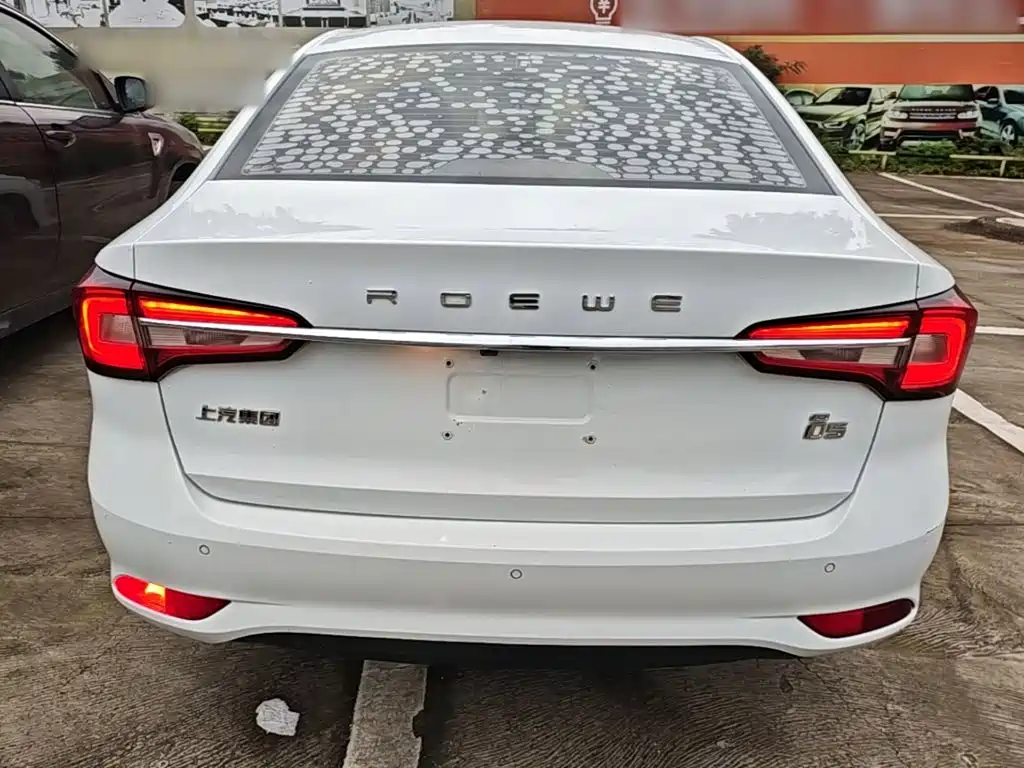 Roewe i5 — миниатюра 6
