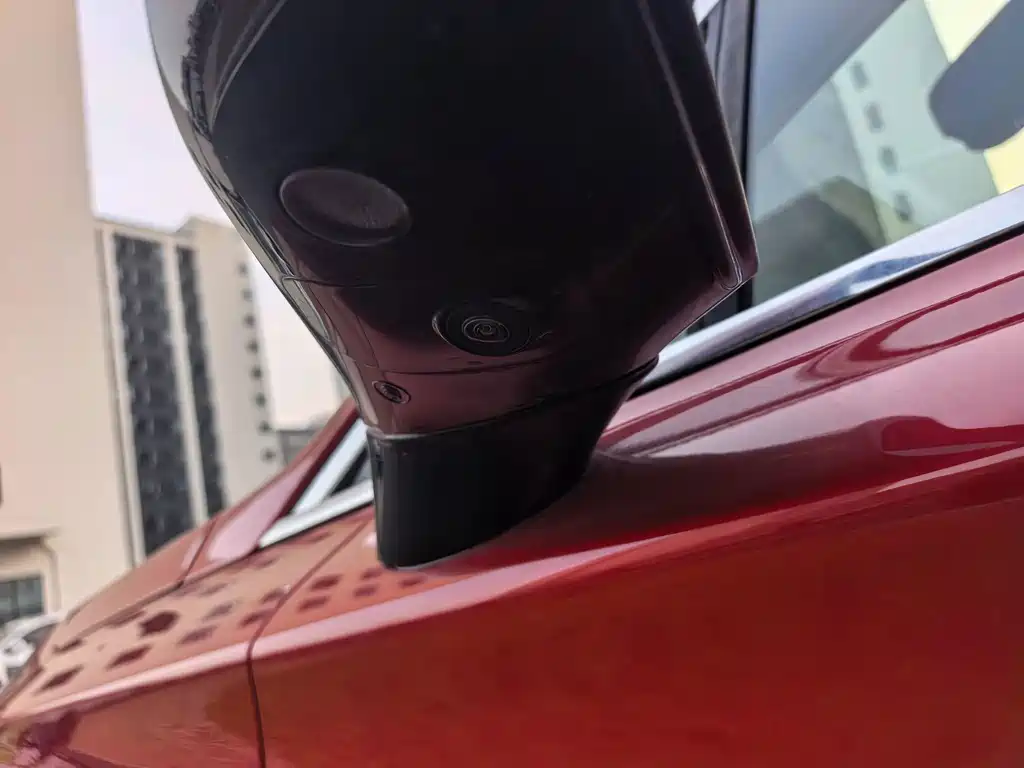 BYD Tang New Energy — миниатюра 28