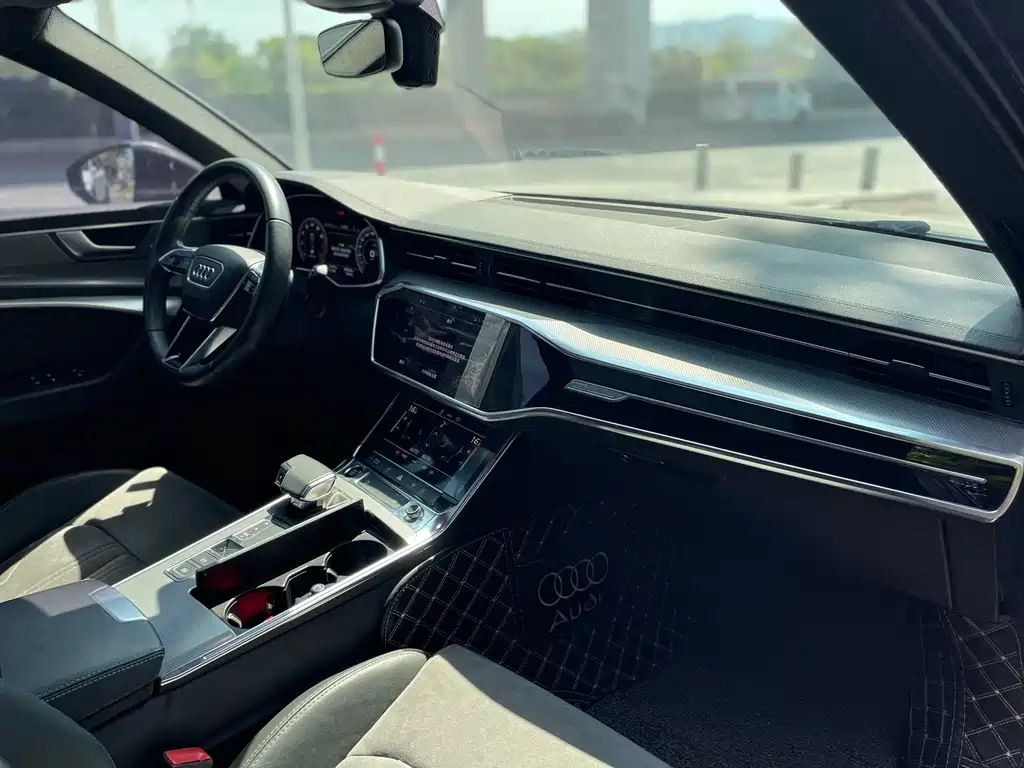 Audi A6L — миниатюра 9