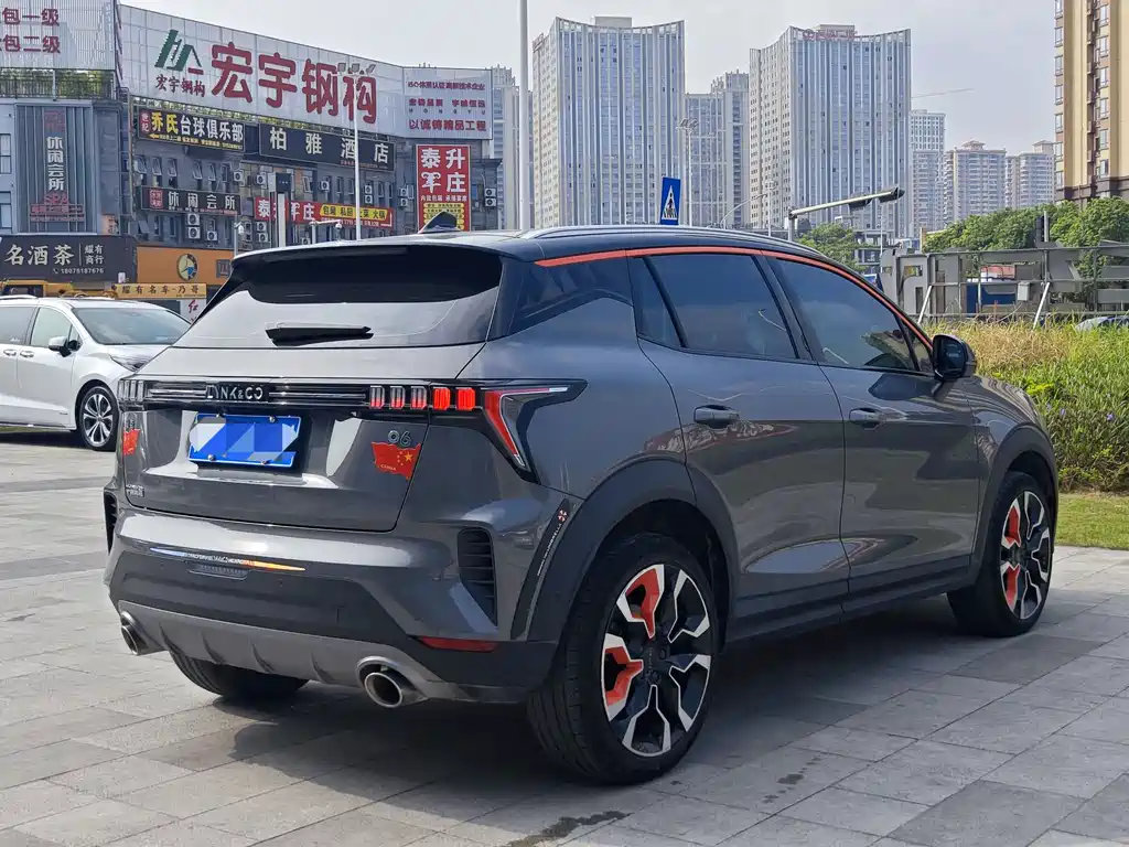 Lynk & Co 06 — миниатюра 3