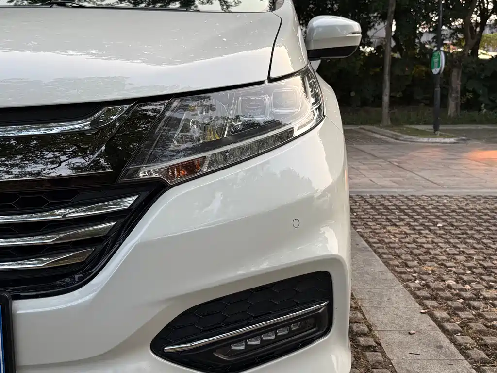 Honda Odyssey — миниатюра 18