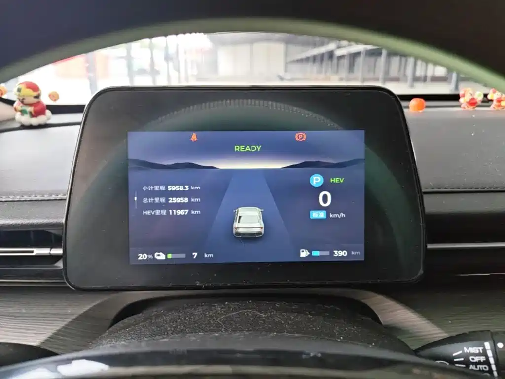 Wuling Xingguang — миниатюра 12