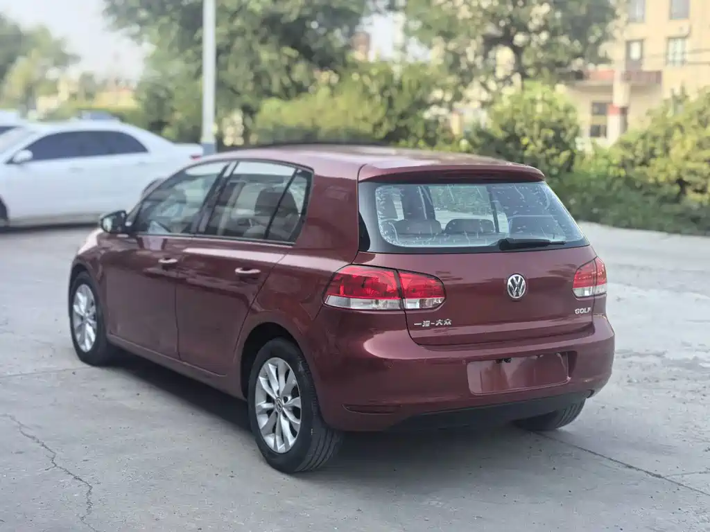 Volkswagen Golf — миниатюра 5