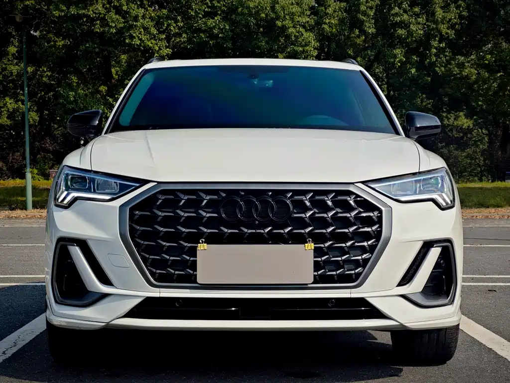 Audi Q3 — миниатюра 2
