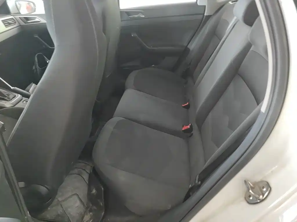 Volkswagen Polo — миниатюра 17