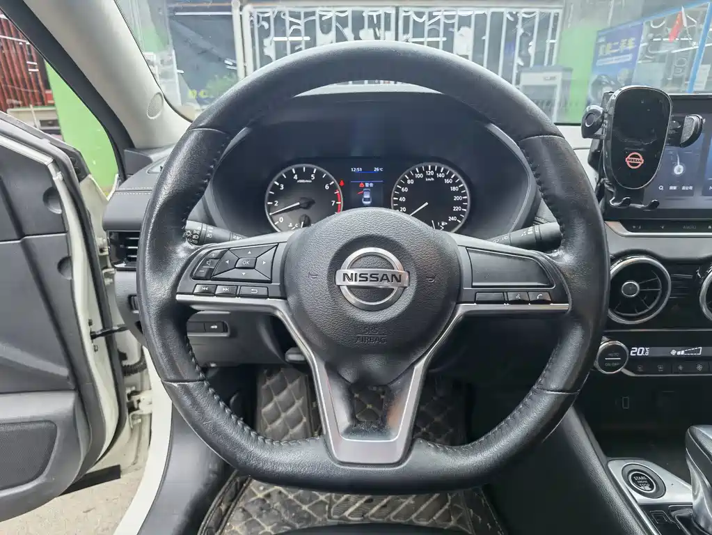 Nissan Sylphy — миниатюра 10
