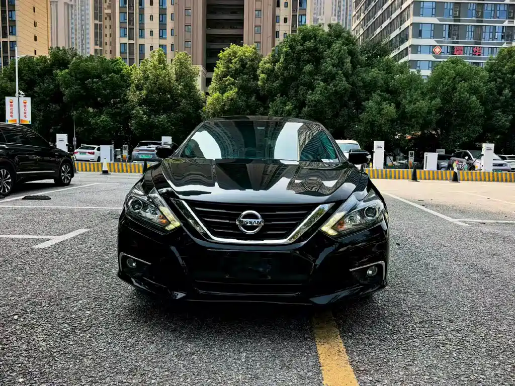 Nissan Teana — миниатюра 2