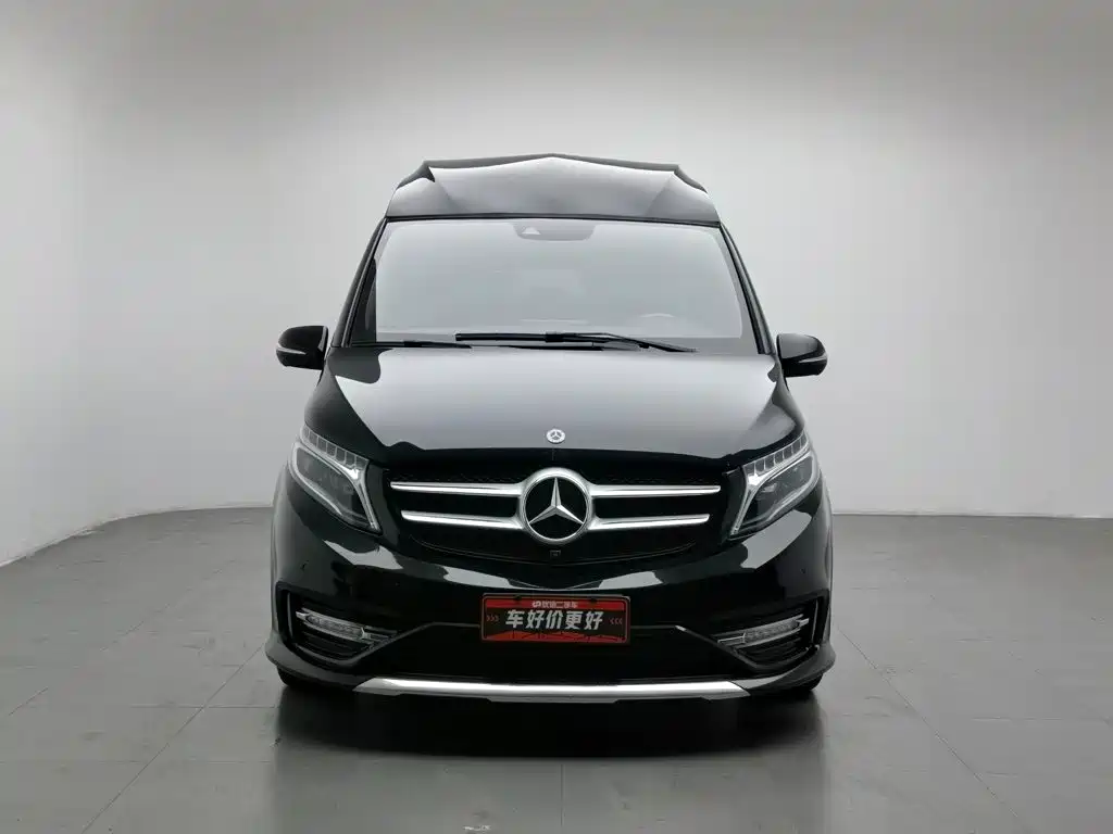 Mercedes-Benz V-Class — миниатюра 2