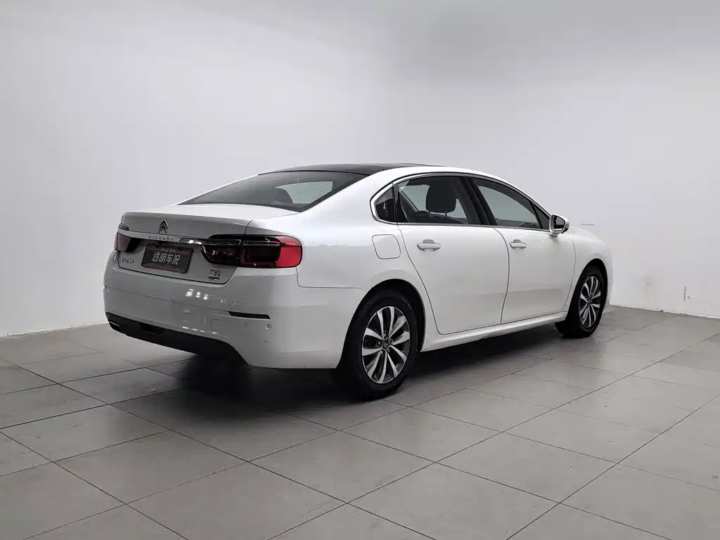 Citroen C6 — миниатюра 2
