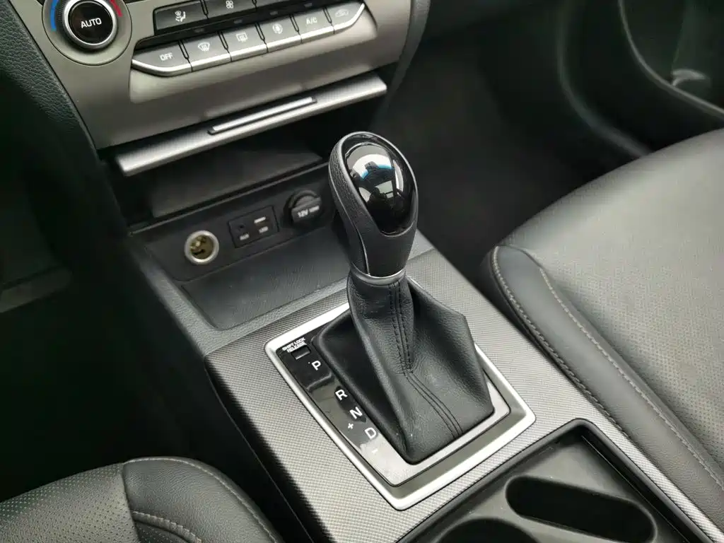 Hyundai Mistra — миниатюра 13