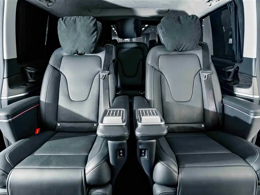 Mercedes-Benz V-Class — миниатюра 24
