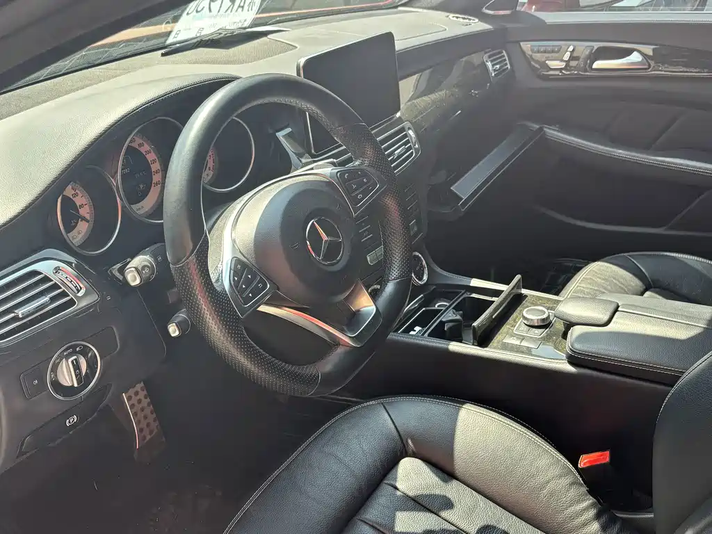 Mercedes-Benz CLS — миниатюра 5