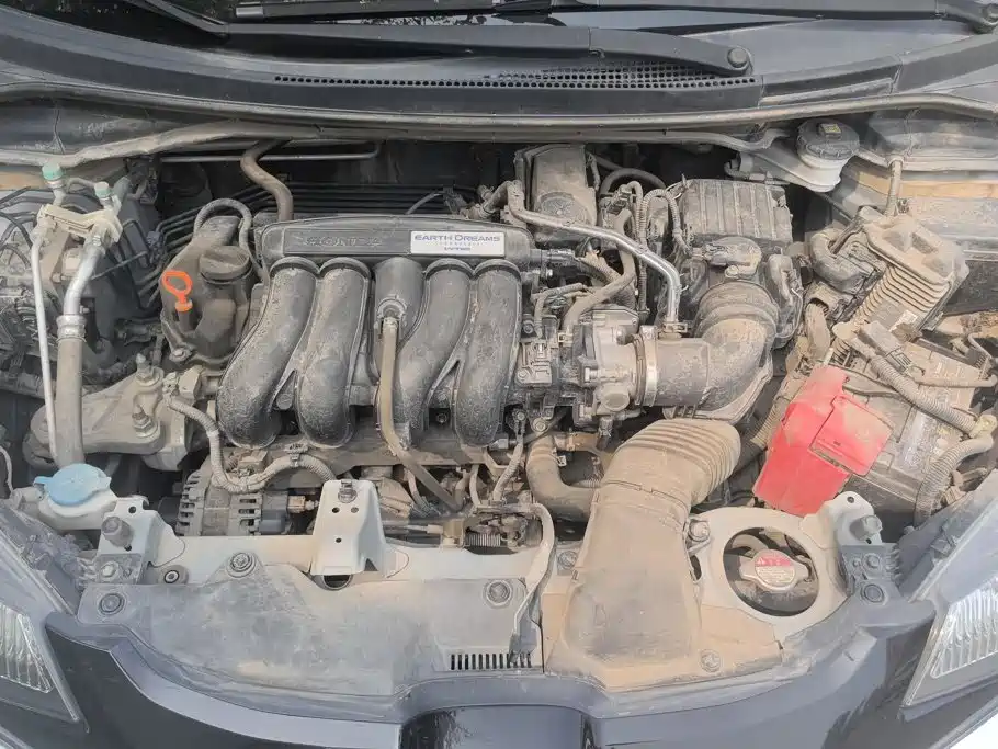Honda Fit — миниатюра 9