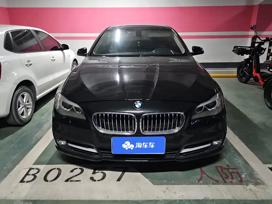 BMW 5 Series — миниатюра 2