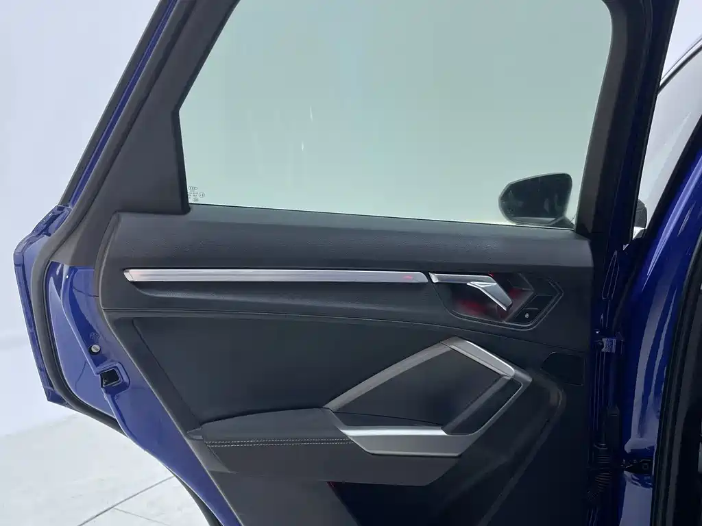 Audi Q3 — миниатюра 19