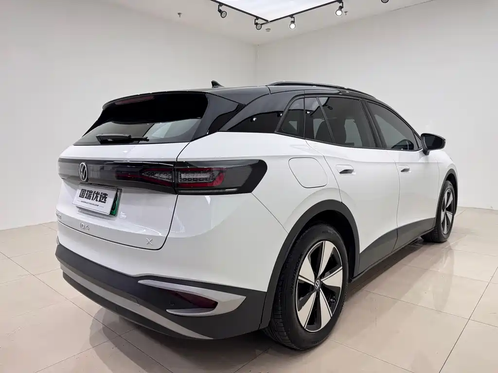 Volkswagen ID.4 X — миниатюра 4