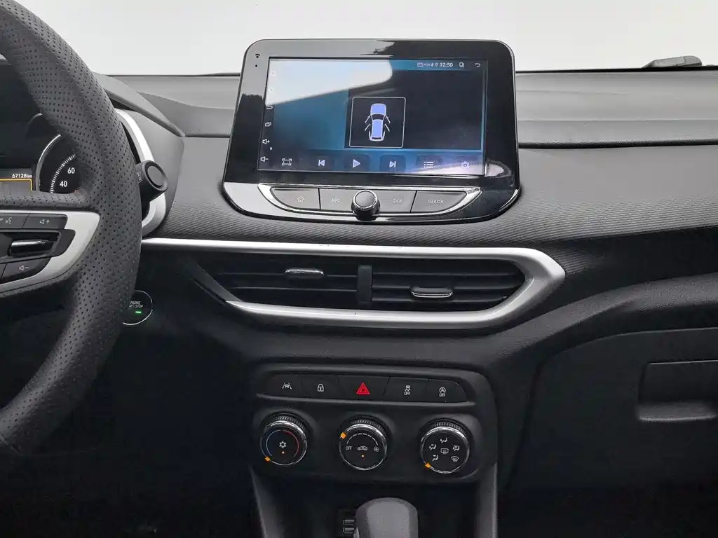 Chevrolet Trax — миниатюра 12