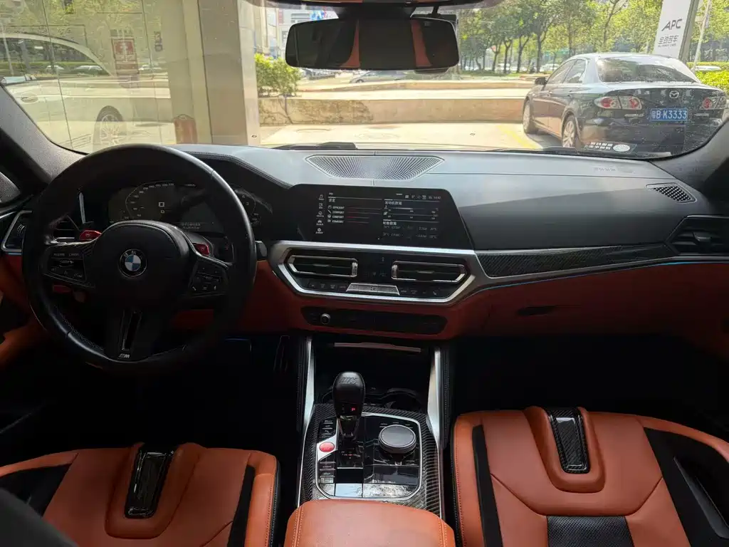 BMW M4 — миниатюра 5