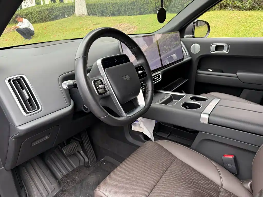 Li Auto Li L8 — миниатюра 7
