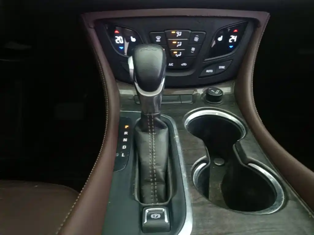 Buick Envision Plus — миниатюра 14