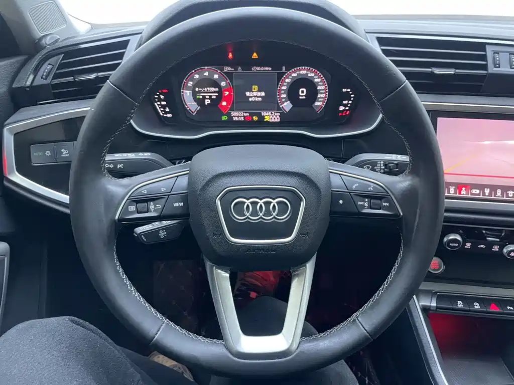 Audi Q3 — миниатюра 9