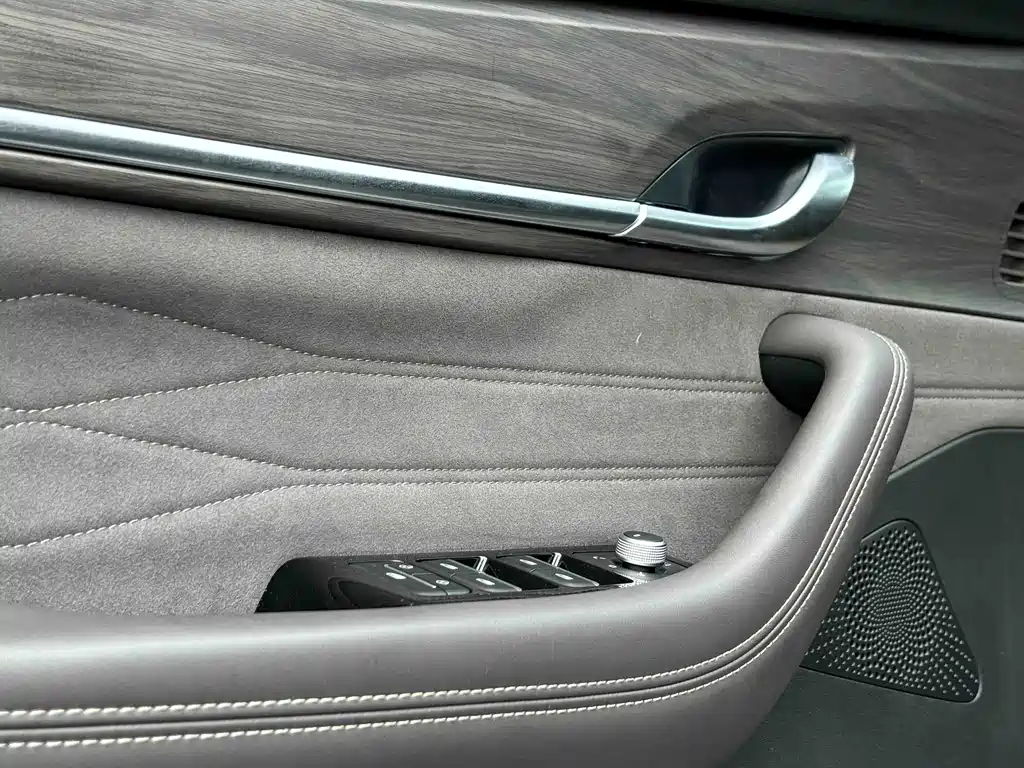 Geely Xingyue L — миниатюра 13