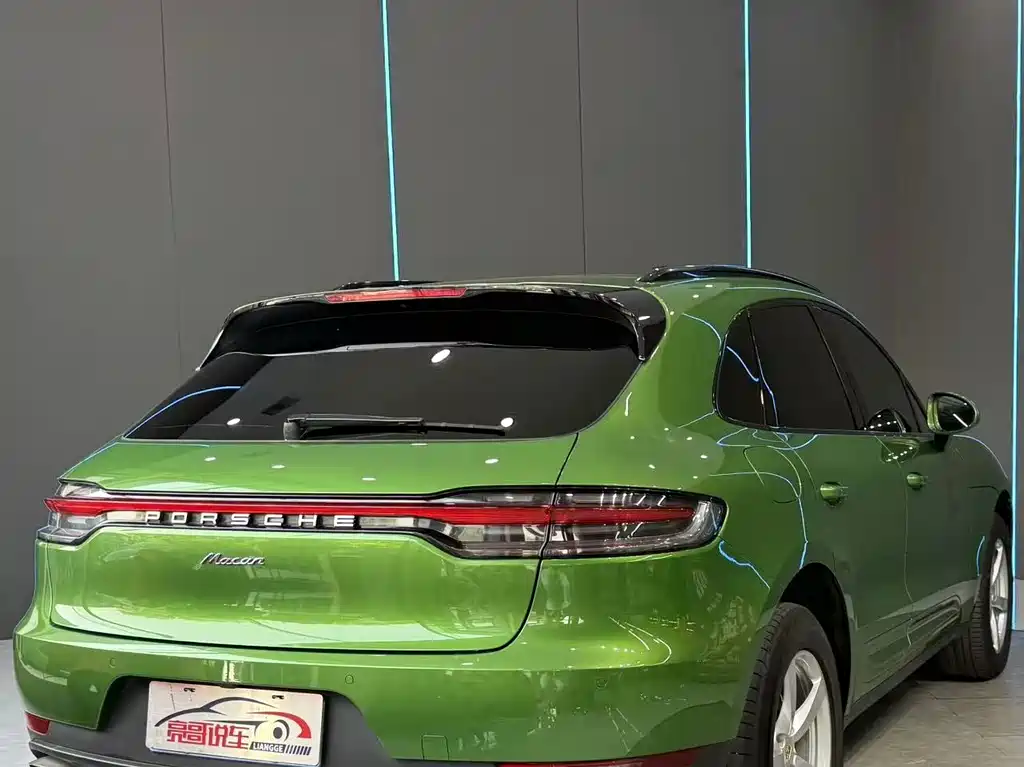 Porsche Macan — миниатюра 6