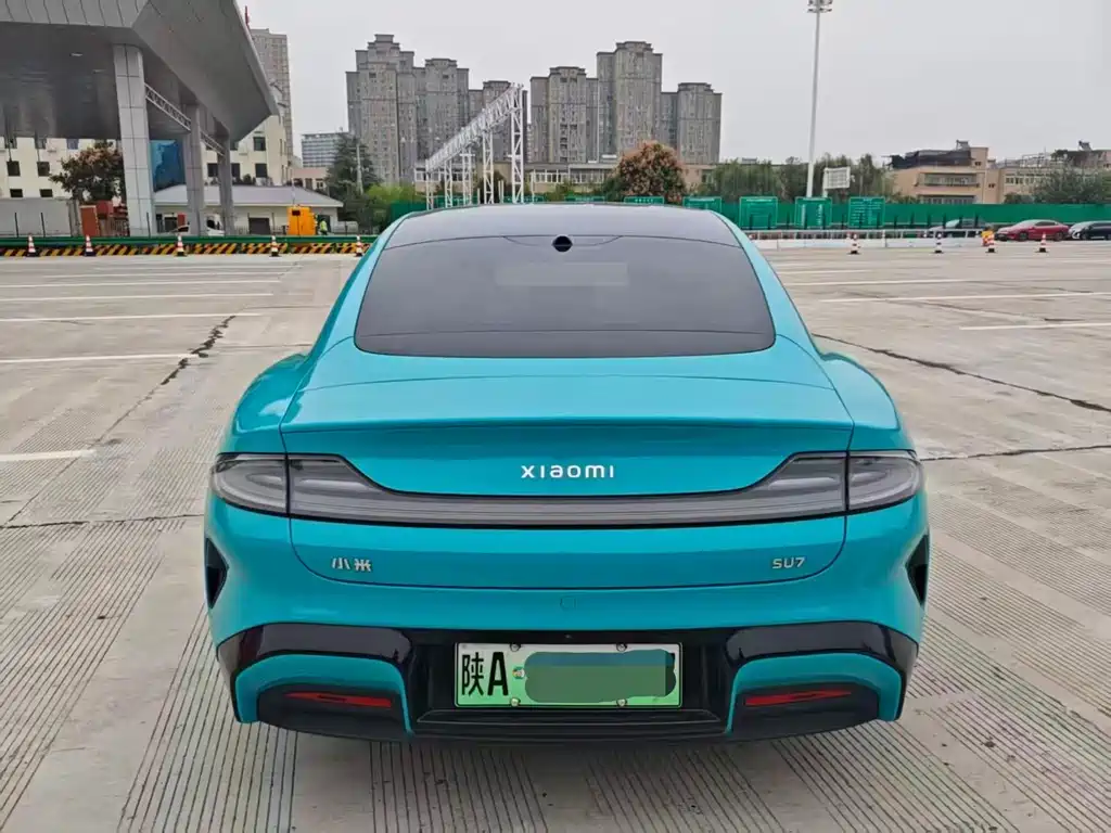Xiaomi SU7 — миниатюра 8