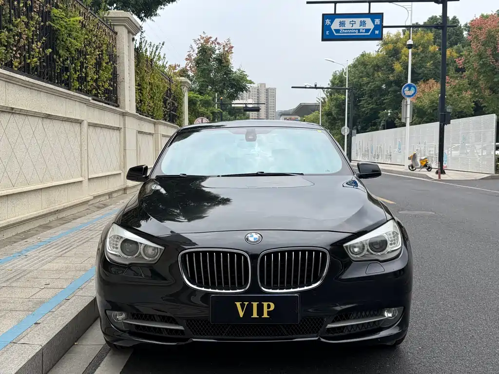 BMW 5 Series GT — миниатюра 2