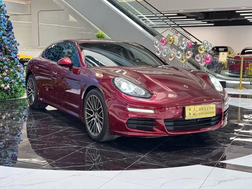 Porsche Panamera — миниатюра 3