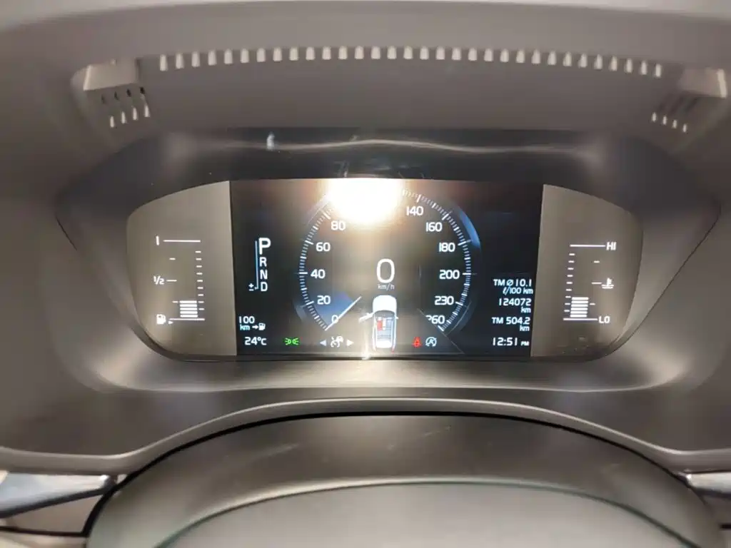 Volvo XC60 — миниатюра 12
