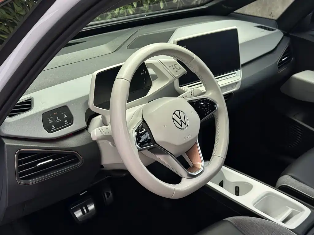 Volkswagen ID.3 — миниатюра 10
