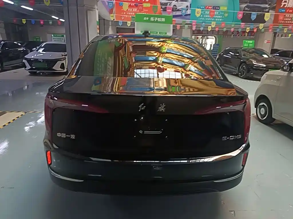 Hongqi Hongqi E-QM5 — миниатюра 6