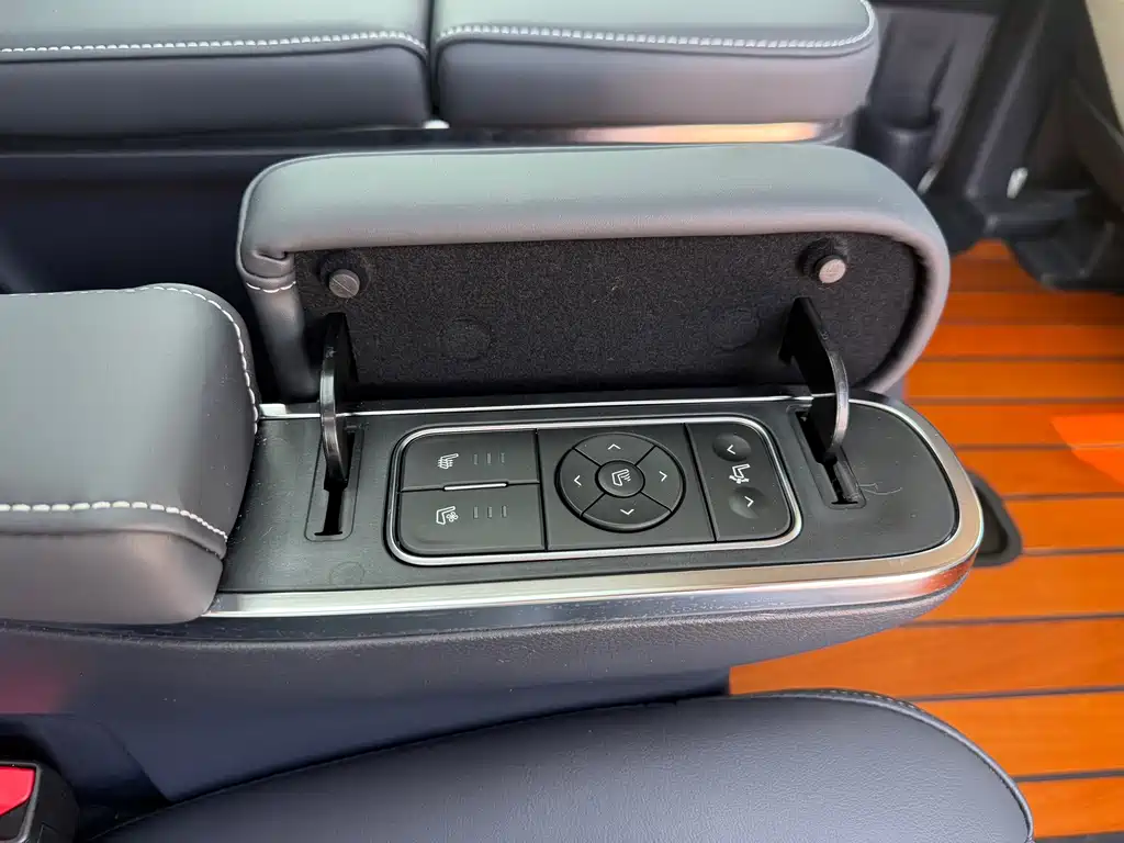 GAC Motor Trumpchi M8 — миниатюра 8