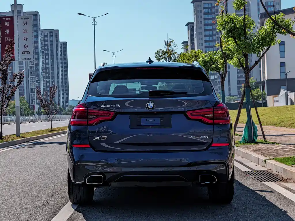 BMW X3 — миниатюра 4