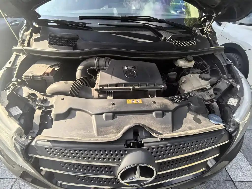 Mercedes-Benz Vito — миниатюра 13