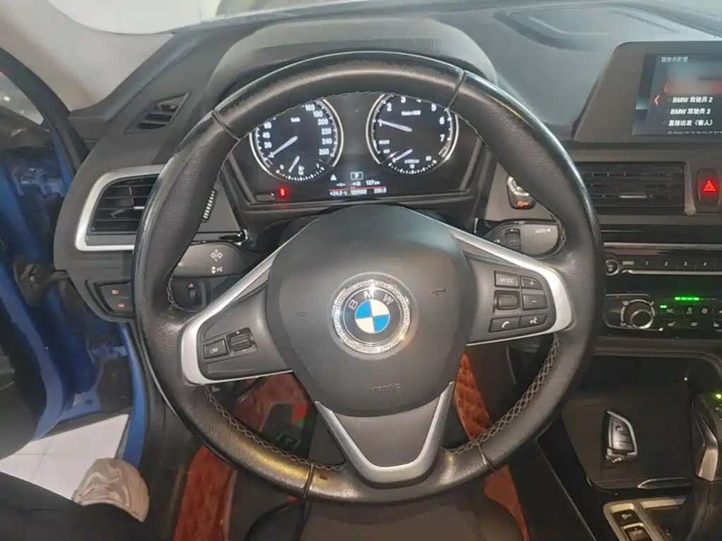 BMW 1 Series — миниатюра 11